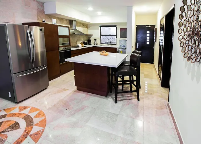 Ocean Front Ph 3 Bedrooms High Floor At El Faro By Dpm Apartment *